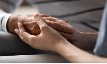 죽음의 공간이 삶의 공간이 될 때: 재택 임종이 그리는 존엄한 마침표